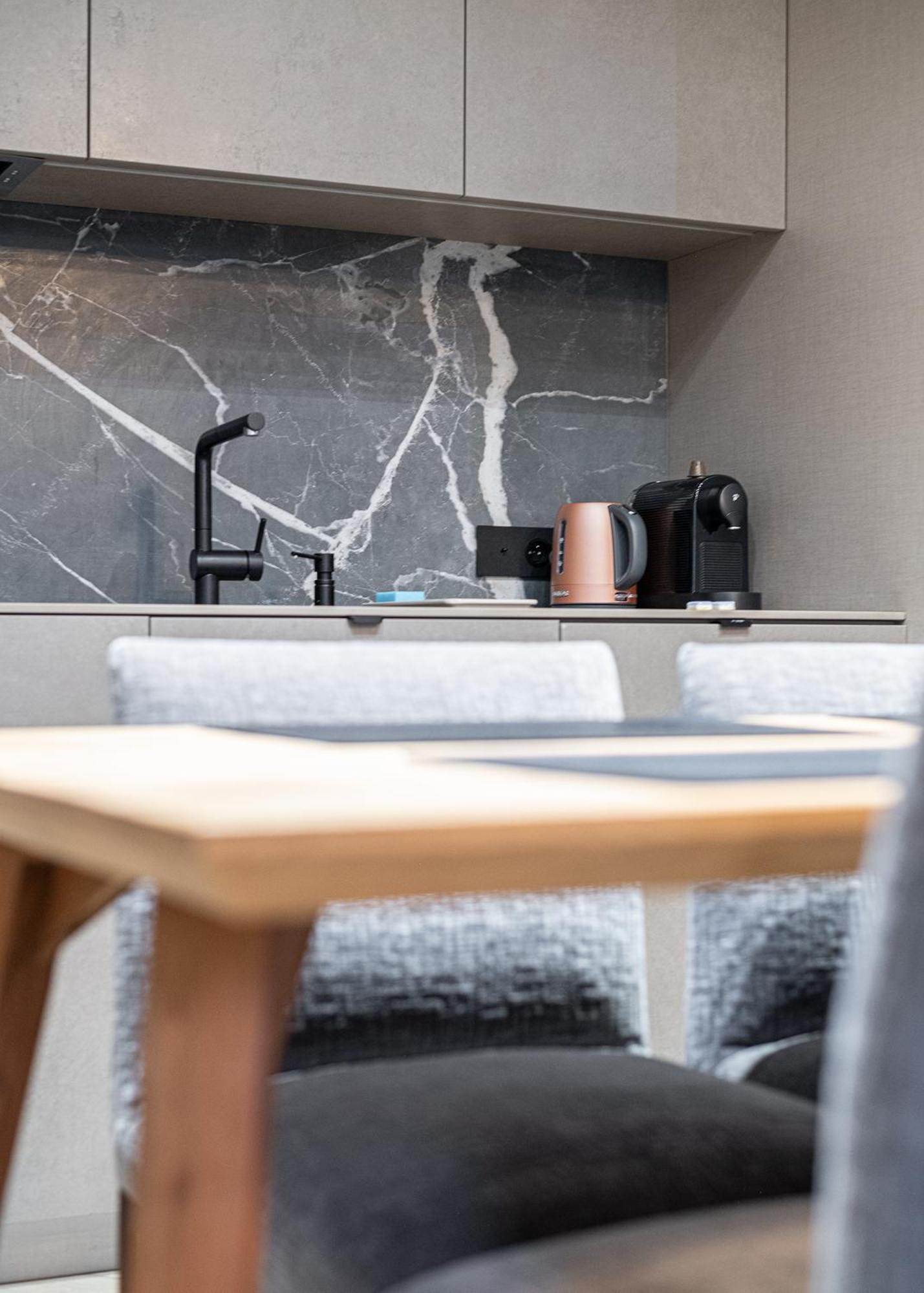Rentplanet - Apartament Zlota 바르샤바 외부 사진
